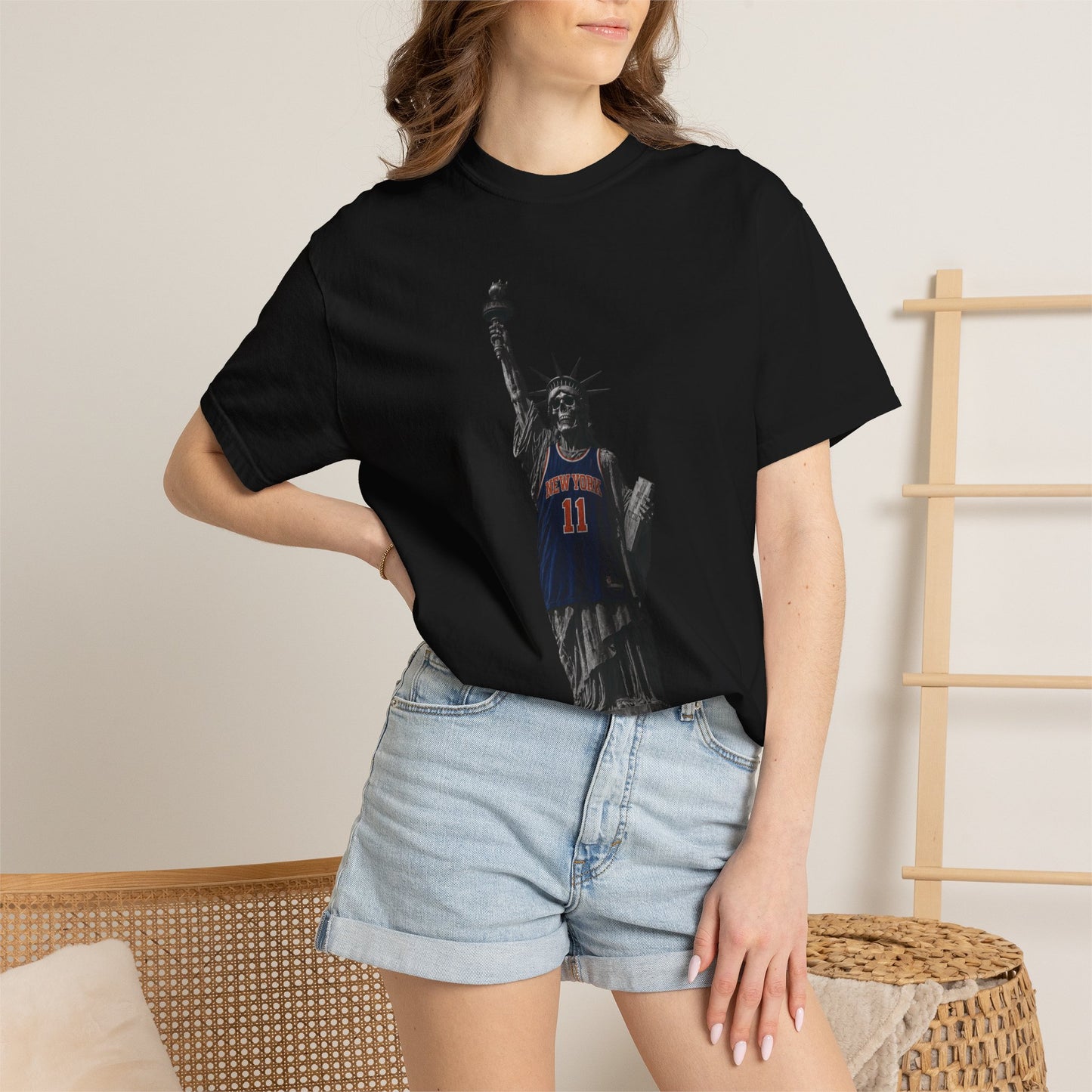 Knicks Brunson Statue of Liberty T-Shirt